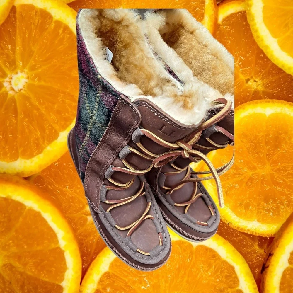 L.L.Bean Shearling Lined Moc Toe Plaid Wool Boots Lace Up‎ Women's 7M
